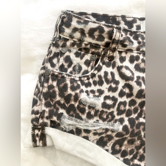 ONE teaspoon Animal Bandit Mid Waist Shorts - Picture 12 of 16